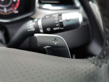 【パドルシフト】ステアリングパドルシフトも搭載!シフトチェンジを意のままに。スポーティな走りを思う存分ご体感いただけます。