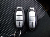 『インテリジェントキ-』機械的な鍵を使用せずに車両のドアの施錠/解錠、エンジン始動が可能なシステムです!