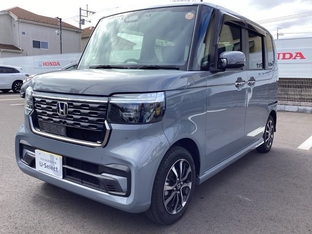 N-BOXカスタム コーディネートスタイル モノトーン 