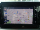 日産純正メモリナビ(MM222D-Le)が装備されております