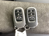 便利なスマートキー2個付きです。