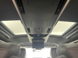 ヴェルファイア ハイブリッド 2.5 Z プレミア 本革シート サンルーフ