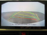 バックガイドモニターで、後方を確認しながら安心して駐車することができます。運転初心者も熟練者も必須の機能ですよ!