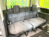 3列目シートはもちろん状態良好☆大人でもゆったりと座って頂けますので、大人数でのお出かけもラクラクです♪ご家族で、気の知れた仲間で、ドライブに行くのが楽しみですね♪
