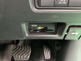 ビルドインタイプのETC2.0機器付き(^^)/ 足元で邪魔にならず、スッキリ収納☆ ETCご利用の際は別途セットアップ作業が必要です!