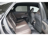 レクサス認定中古車です。安心のカーライフをサポートさせていただきます。