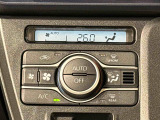 車内空調は&rdquo;AUTOエアコン&rdquo;にお任せ。運転に集中出来ますよ!