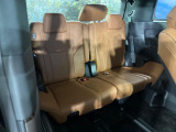 3列目シートはもちろん状態良好☆大人でもゆったりと座って頂けますので、大人数でのお出かけもラクラクです♪ご家族で、気の知れた仲間で、ドライブに行くのが楽しみですね♪