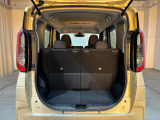 ラゲッジルームも十分あります♪日常の荷物なら楽に積み込めます☆