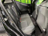後部座席も気になるようなキズ・汚れやへたり等、大きなダメージはなく、良好な状態です。
