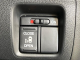 【パワースライドドア】スマートキーや運転席のスイッチでスライドドアの開閉が可能♪電動だから力を入れてドアを開ける必要が無く、小さいお子様でも、重い荷物を持っている時もラクに開け閉めできます♪