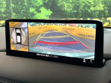 【360&deg;ビューモニター】専用のカメラにより、上から見下ろしたような視点で360度クルマの周囲を確認することができます☆死角部分も確認しやすく、狭い場所での切り返しや駐車もスムーズに行えます。