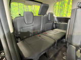 3列目シートはもちろん状態良好☆大人でもゆったりと座って頂けますので、大人数でのお出かけもラクラクです♪ご家族で、気の知れた仲間で、ドライブに行くのが楽しみですね♪