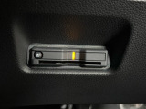有料道路のレーン通過に便利なETC2.0車載器を装着しています。ご利用にはセットアップが必要となります。