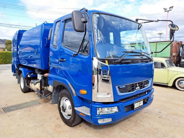 ファイター パッカー車 