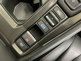 パーキングブレーキはスマートな電子制御式と合わせて渋滞時等にブレーキペダルから足を離しても停車状態を保持してくれるオートブレーキホールド機能で運転が楽になります。スタートはアクセルペダルを踏むだけ