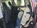 後席の足元スペースも広々です!!大人4人でもゆったり座れます★ もちろん後席シートも前後にスライドできますので、シートアレンジも自由自在です♪♪
