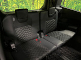 3列目シートはもちろん状態良好☆大人でもゆったりと座って頂けますので、大人数でのお出かけもラクラクです♪ご家族で、気の知れた仲間で、ドライブに行くのが楽しみですね♪