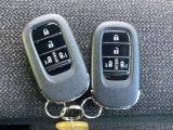 便利なスマートキー2個付きです。