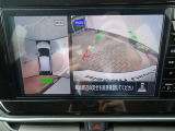 まるでお車を真上から見下ろしたかのような映像をナビに映し出してくれますので狭い駐車場でも周囲を確認する事が出来ますので非常に安心です♪