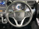 ステアリングも使用感が少なく、きれいな状態となっております♪
