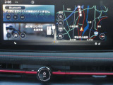 EV専用NissanConnectナビゲーションシステム(地デジ内蔵)(12.3インチワイドディスプレイ、ハンズフリーフォン、VICS(FM多重)、ボイスコマンド、Bluetooth対応、USB接続、HDMI接続、Apple CarPlay・Android