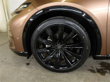 純正アルミホイール装備です♪