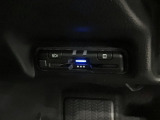 いまや快適なカーライフに欠かせないETCが付いています。