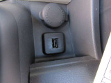 運転席そばにUSBソケットがあります♪♪