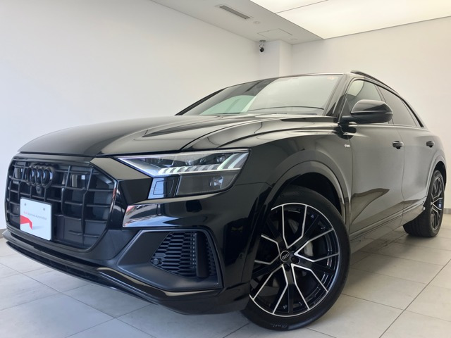 Q855 TFSI クワトロ Sライン 4WD