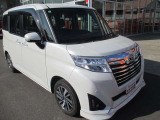 両側電動スライドドア