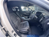 XC40 B4 AWD インスクリプション 4WD 4WD 本革シート