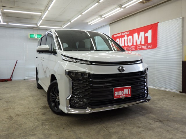 ヴォクシー  1.8 ハイブリッド S-Z E-Four 4WD