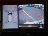 上からの視点で狭い駐車場への駐車などに役立つアラウンドビューモニターです♪