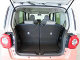 広々としたラゲージスペースを備えています。大きなものや長さのある荷物もしっかりと積み込めます。