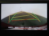 バックガイドモニターで、後方を確認しながら安心して駐車することが出来ます。運転初心者も熟練者も必須の機能ですよ!