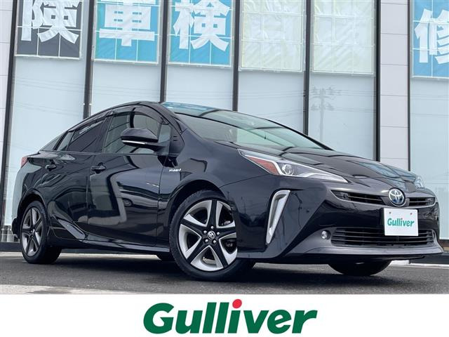 トヨタ プリウス 