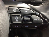 クルーズコントロールを装備しています。高速道路などで一定の速度で走ってくれるので運転が楽ですよ!速度を設定できますので、スピードの出しすぎにも注意できます。