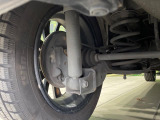 お車を安心してお乗りいただく為には、足回りの定期点検が欠かせません。サービスサポート(有償保証)では無料点検もご提供しており、安心のカーライフをお過ごしいただけるサポート体制が整っています。