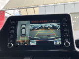 バックガイドモニターで、後方を確認しながら安心して駐車することができます。運転初心者も熟練者も必須の機能ですよ!