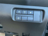 各種スイッチです。冬場に嬉しいステアリングヒーター付き♪