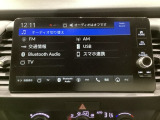 多機能と操作のしやすさを両立した、Honda CONNECT対応のナビディスプレーです。ETC2.0車載器もナビゲーション連動し、スマートフォン用Bluetoothユニット付きです。