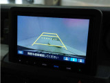 ◆バックカメラ◆リバースにするだけで映ります、後方の安全確認や、狭い駐車場での車庫入れ、雨の日や夜間など視界の悪い時に便利です!安全にバックする為には欠かせない装備です。