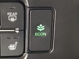 ★ECONスイッチ★ エコドライブを加速しよう!スイッチをONにすると、運転の仕方によるロスを抑え込み燃費をよくするようクルマが頑張ります(*^ー^*)燃費向上にチャレンジ♪