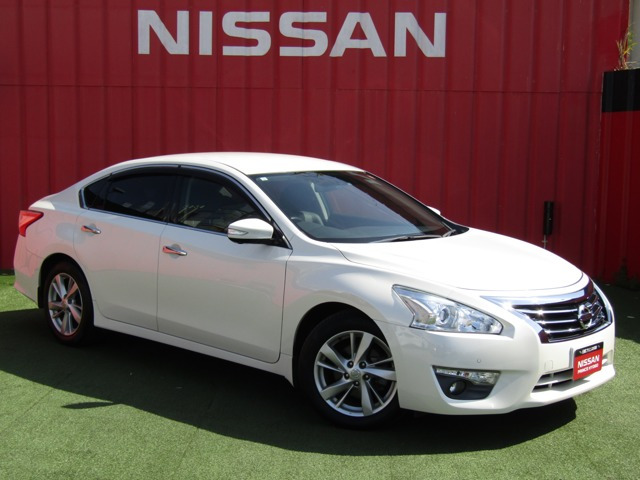 ティアナ2.5 XV ナビAVMパッケージ