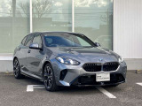 BMW Card (Visa)とBMW Diners Cardの2種類をご用意しております。充実のポイントプログラムや多様なサービスの他にカード契約期間中はBMWエマージェンシー・サービスが24時間365日ご利用いただけます。