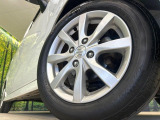 【純正14インチアルミホイール】外観にマッチした純正アルミホイールを装着しております。各種社外アルミホイールや、スタッドレスタイヤも取扱いしております。是非ご相談ください♪