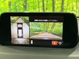 【360&deg;ビューモニター】専用のカメラにより、上から見下ろしたような視点で360度クルマの周囲を確認することができます☆死角部分も確認しやすく、狭い場所での切り返しや駐車もスムーズに行えます。