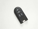 【スマートキー】簡単便利機能♪キーを取り出さずにドアを施錠&解錠。クルマの始動も可能です。