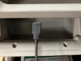ナビに繋がるUSB端子を装備!USBメモリなどを繋げば中の音楽を楽しめます♪